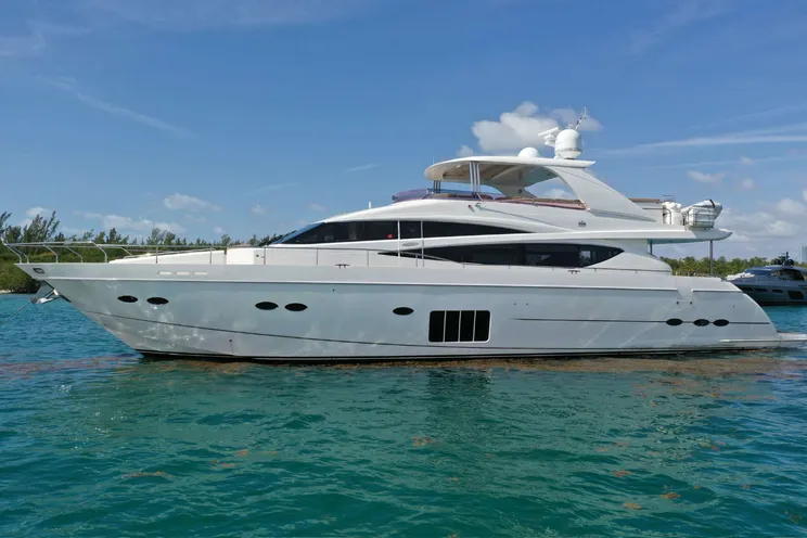 Charter Yacht PRAYING FOR OVERTIME - Princess UK 85 - Nassau - Exumas - Bahamas