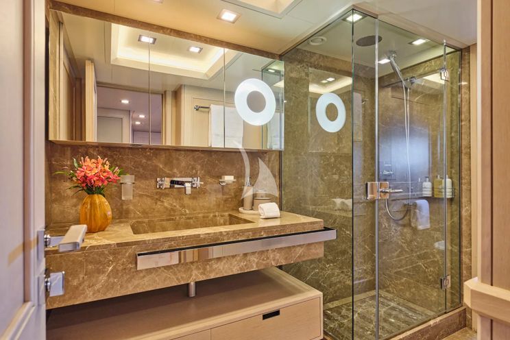 Charter Yacht PHOTON - CRN Ancona 43 - 5 Cabins - Athens - Mykonos - Paros - Cyclades - Greece