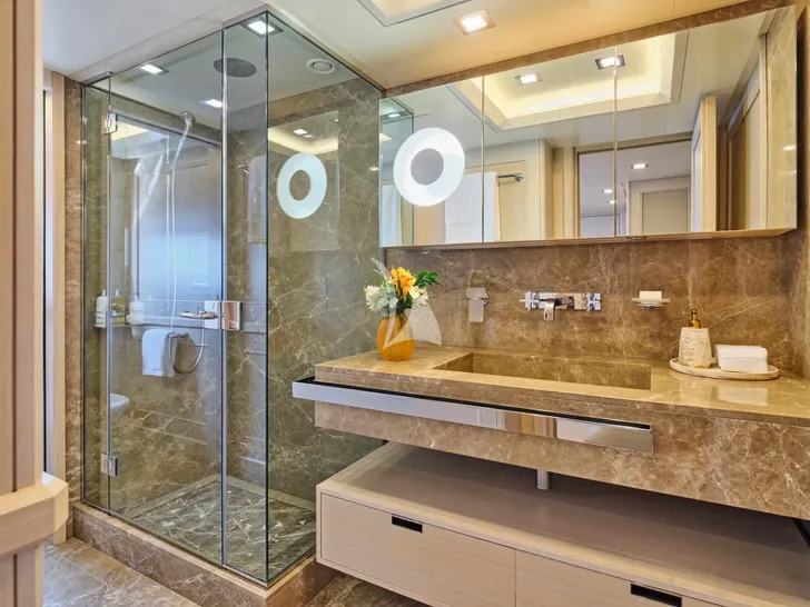 PHOTON CRN Ancona 43 - VIP cabin 2 bathroom PHOTON CRN Ancona 43 - VIP cabin 2 bathroom