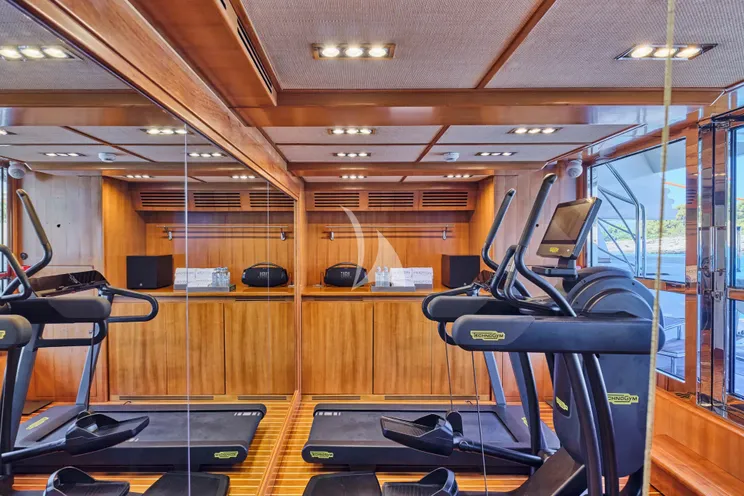 Charter Yacht PHOTON - CRN Ancona 43 - 5 Cabins - Athens - Mykonos - Paros - Cyclades - Greece