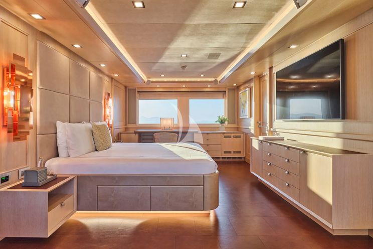 Charter Yacht PHOTON - CRN Ancona 43 - 5 Cabins - Athens - Mykonos - Paros - Cyclades - Greece