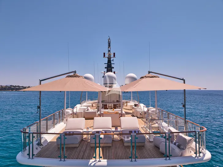 PHOTON CRN Ancona 43 - sundeck aft PHOTON CRN Ancona 43 - sundeck aft