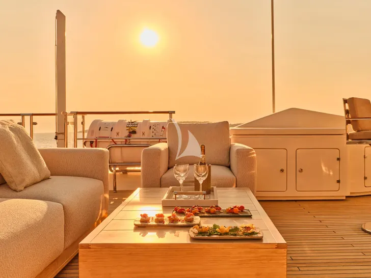 PHOTON CRN Ancona 43 - wine uder the sunset PHOTON CRN Ancona 43 - wine uder the sunset
