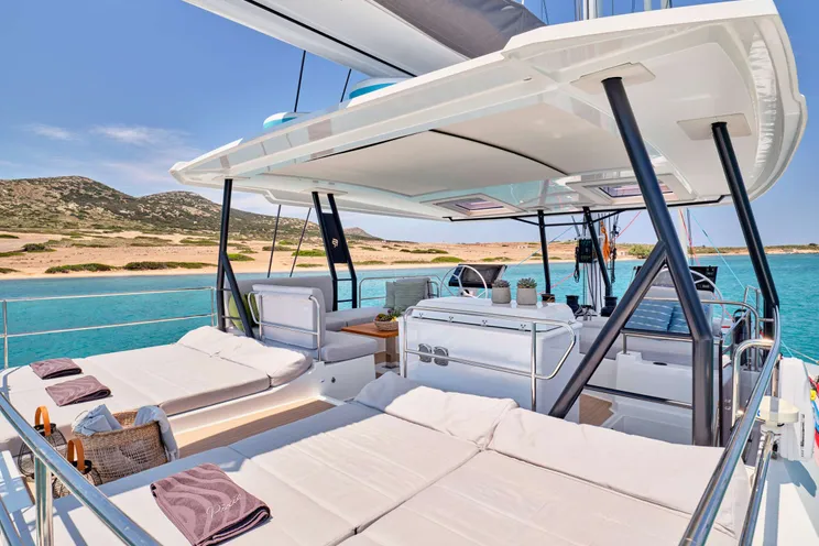 Charter Yacht PIXIE - Fountaine Pajot 67 - 4 Cabins - Athens - Mykonos - Paros - Cyclades - Greece - Red Sea