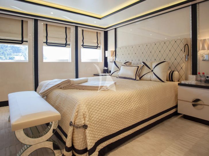 PLAN B ADM 73m - VIP cabin 3 PLAN B ADM 73m - VIP cabin 3