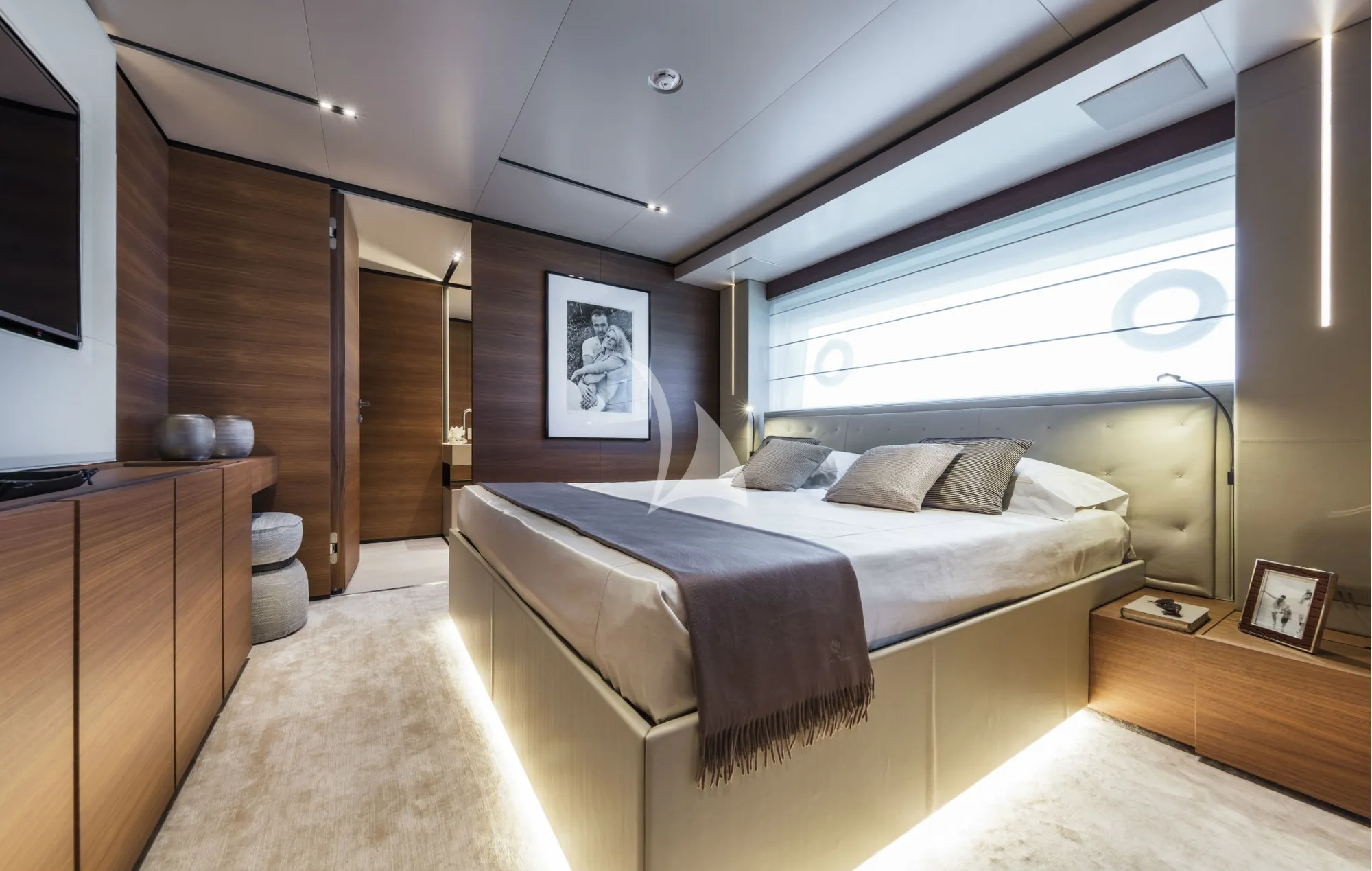 Charter Yacht PLAN B - Ferretti Custom Line Navetta 33 - 5 Cabins - Olbia - Porto Cervo - La Maddalena - Sardinia - Italy