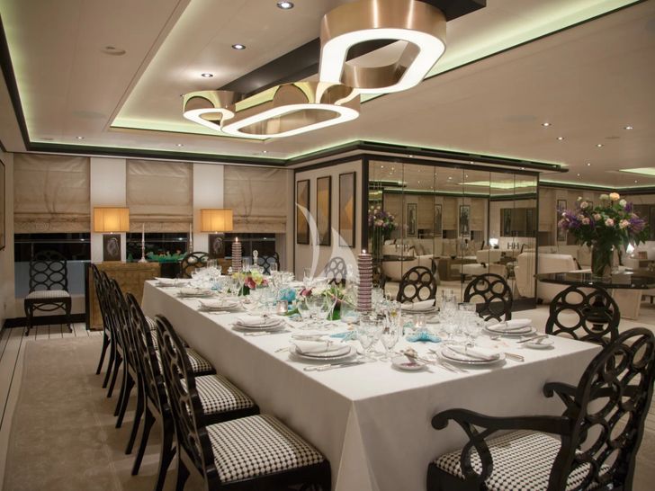 PLAN B ADM 73m - main dining area PLAN B ADM 73m - main dining area