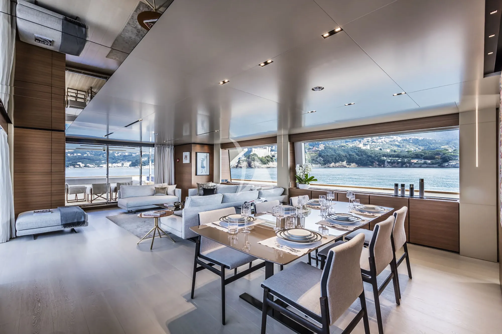Charter Yacht PLAN B - Ferretti Custom Line Navetta 33 - 5 Cabins - Olbia - Porto Cervo - La Maddalena - Sardinia - Italy