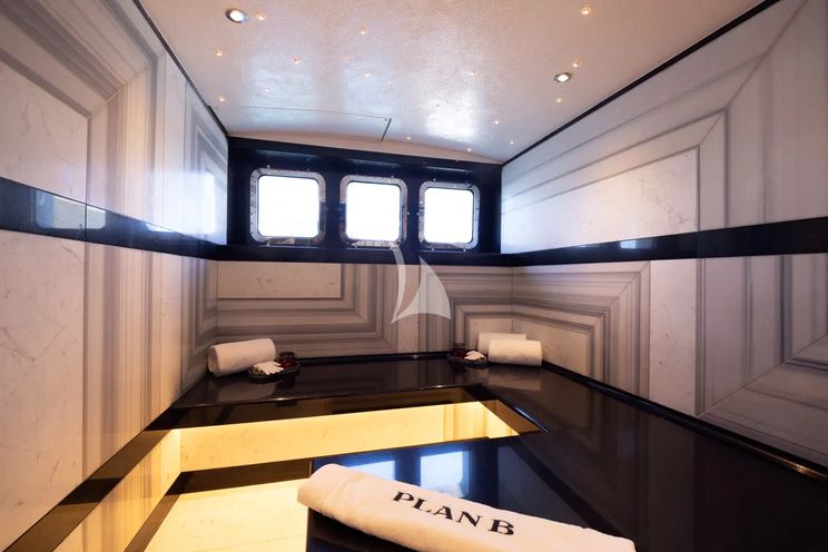 Charter Yacht PLAN B - ADM 73m - 8 Cabins - Monaco - Cannes - Nice - Antibes - St Tropez - French Riviera