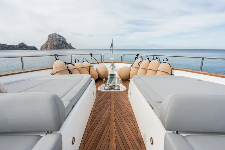 Charter Yacht PLAY THE GAME - Sunseeker 28m - 4 Cabins - Ibiza - Palma - Mallorca - Formentera - Balearics - Spain