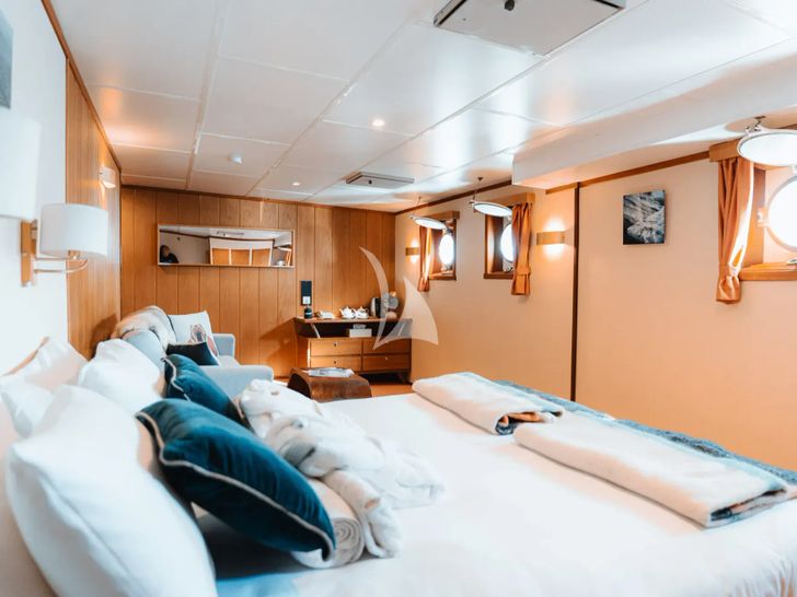 POLARFRONT Custom 55m - cabin 1 POLARFRONT Custom 55m - cabin 1
