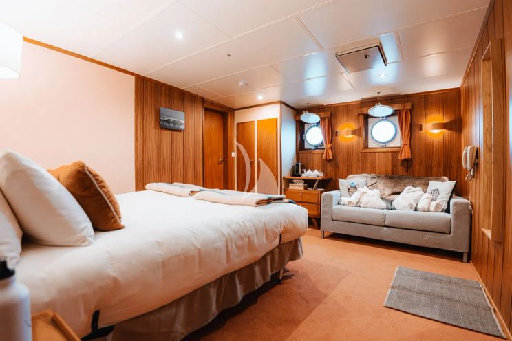 Charter Yacht POLARFRONT - Custom 55m - 8 Cabins - Svalbard - Norway