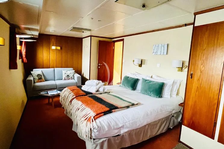 Charter Yacht POLARFRONT - Custom 55m - 8 Cabins - Svalbard - Norway