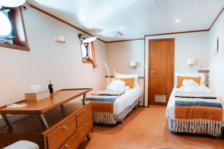 Charter Yacht POLARFRONT - Custom 55m - 8 Cabins - Svalbard - Norway