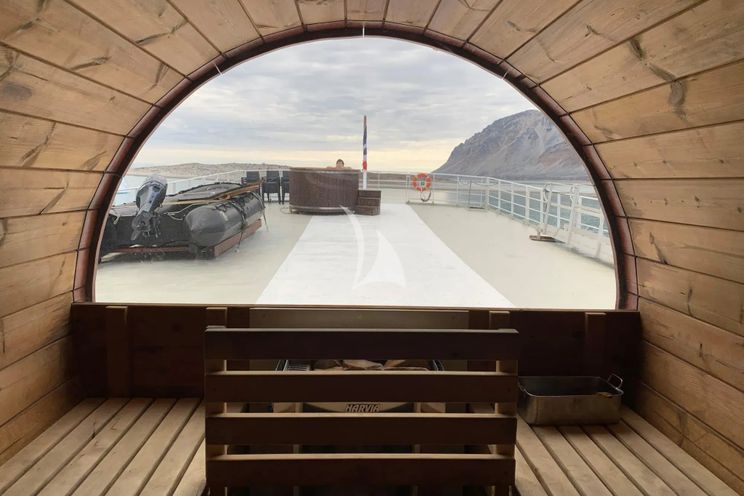 Charter Yacht POLARFRONT - Custom 55m - 8 Cabins - Svalbard - Norway