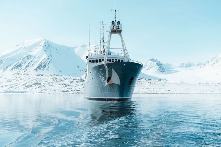 Charter Yacht POLARFRONT - Custom 55m - 8 Cabins - Svalbard - Norway