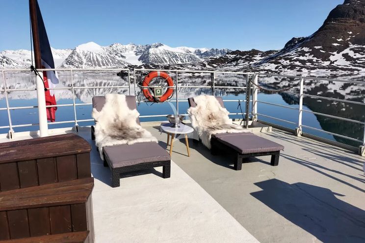 Charter Yacht POLARFRONT - Custom 55m - 8 Cabins - Svalbard - Norway