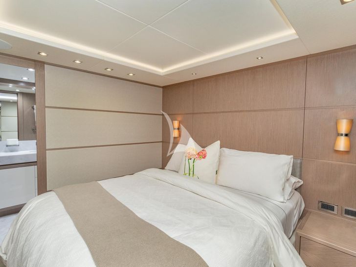 POPS Sunseeker 116 Sport VIP cabin POPS Sunseeker 116 Sport VIP cabin