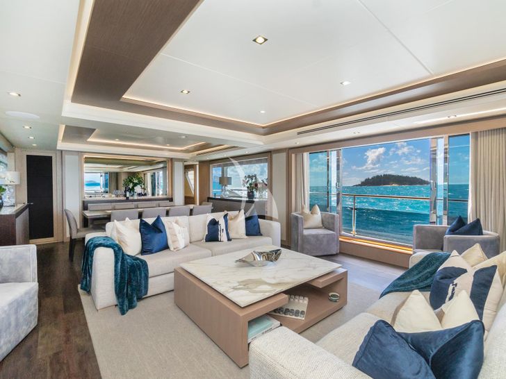 POPS Sunseeker 116 Sport saloon POPS Sunseeker 116 Sport saloon