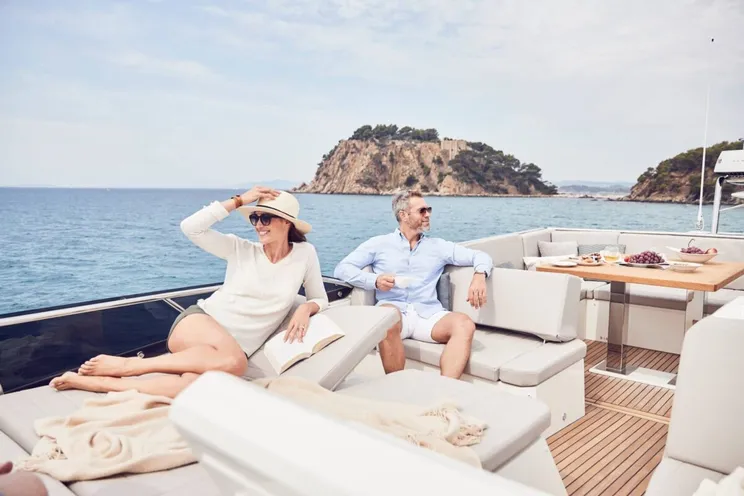 Charter Yacht Prestige 520 Fly - French Riviera Day Charter - St Laurent du Var - St Tropez - Nice - Antibes