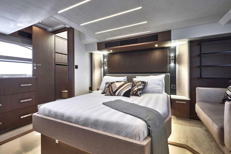 Charter Yacht Prestige X60 - French Riviera Day Charter Yacht - Juan Les Pins - Antibes - Cannes - St Tropez - Nice