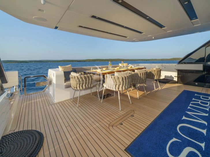 PRIMUS Sanlorenzo Aft Dining PRIMUS Sanlorenzo Aft Dining