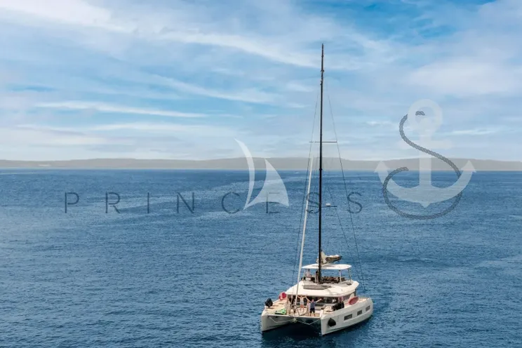 Charter Yacht PRINCESS S - Lagoon 55 - 4 Cabins - Split - Dubrovnik - Hvar - Croatia