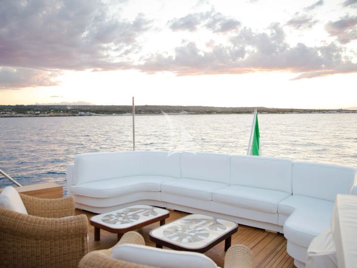 PRINCESS MAELA Secni Shipyard 28m - sundeck aft lounge PRINCESS MAELA Secni Shipyard 28m - sundeck aft lounge