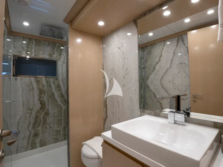 PRINCESS MELDA Neta Marine 39m - VIP cabin 2 bathroom PRINCESS MELDA Neta Marine 39m - VIP cabin 2 bathroom