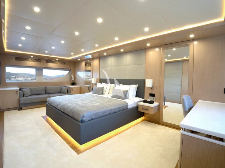 PRINCESS MELDA Neta Marine 39m - master cabin PRINCESS MELDA Neta Marine 39m - master cabin