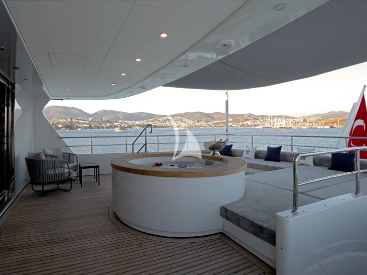PRINCESS MELDA Neta Marine 39m - sky deck aft PRINCESS MELDA Neta Marine 39m - sky deck aft