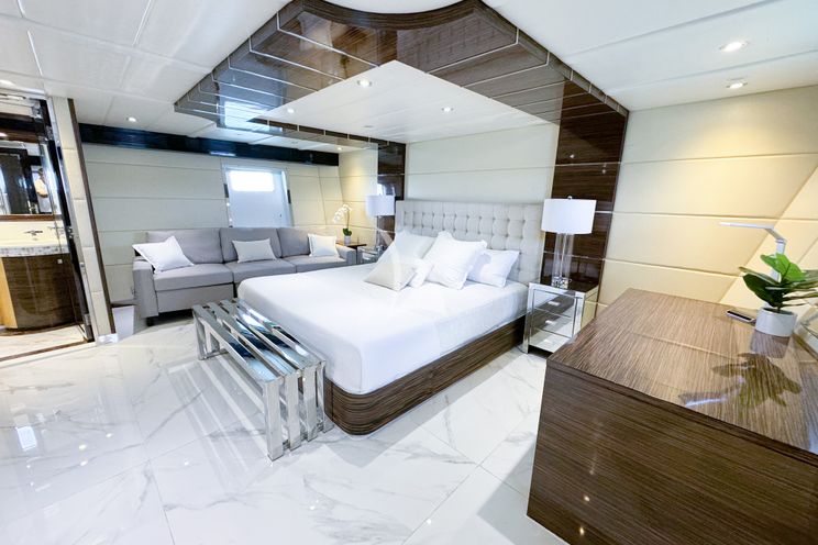 Charter Yacht PRIVILEGE - WHS Custom 34m - 4 Cabins - Nassau - Exumas - Bahamas