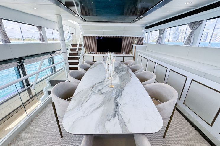 Charter Yacht PRIVILEGE - WHS Custom 34m - 4 Cabins - Nassau - Exumas - Bahamas
