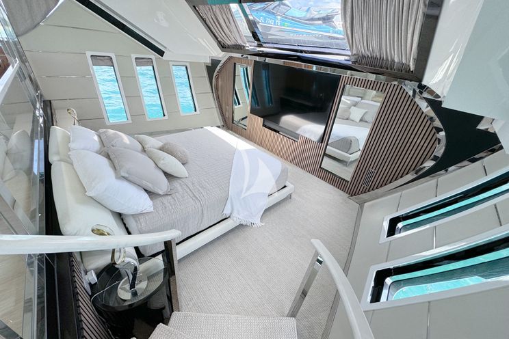 Charter Yacht PRIVILEGE - WHS Custom 34m - 4 Cabins - Nassau - Exumas - Bahamas