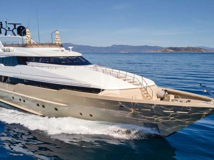 PROMETHEUS I Heesen 45m cruising 2 PROMETHEUS I Heesen 45m cruising 2