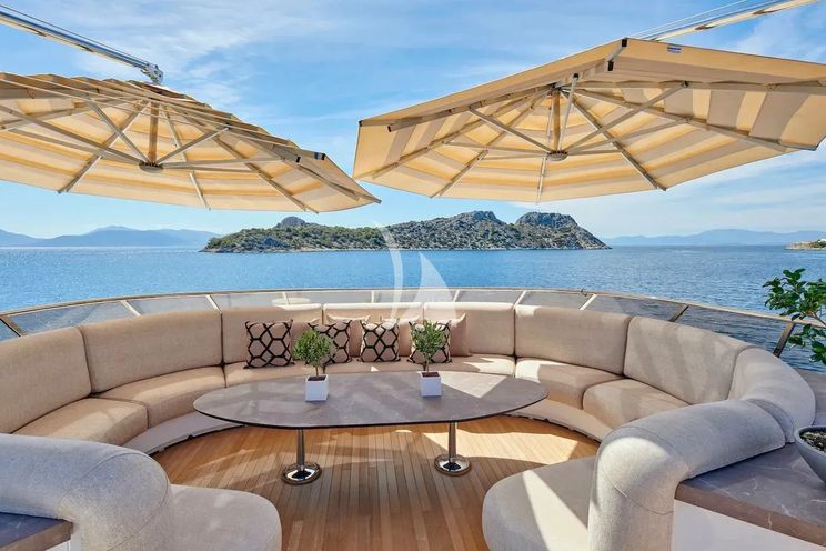Charter Yacht PROMETHEUS I - Heesen 45m - 5 Cabins - Athens - Mykonos - Paros - Cyclades - Greece