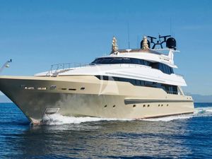 PROMETHEUS I - Heesen 45m - 5 Cabins - Athens - Mykonos - Paros - Cyclades - Greece PROMETHEUS I - Heesen 45m - 5 Cabins - Athens - Mykonos - Paros - Cyclades - Greece