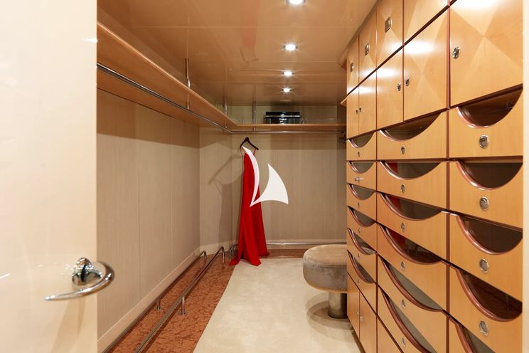 Charter Yacht PROMETHEUS I - Heesen 45m - 5 Cabins - Athens - Mykonos - Paros - Cyclades - Greece