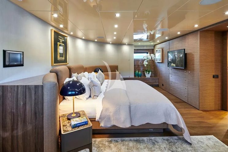 Charter Yacht PROMETHEUS I - Heesen 45m - 5 Cabins - Athens - Mykonos - Paros - Cyclades - Greece