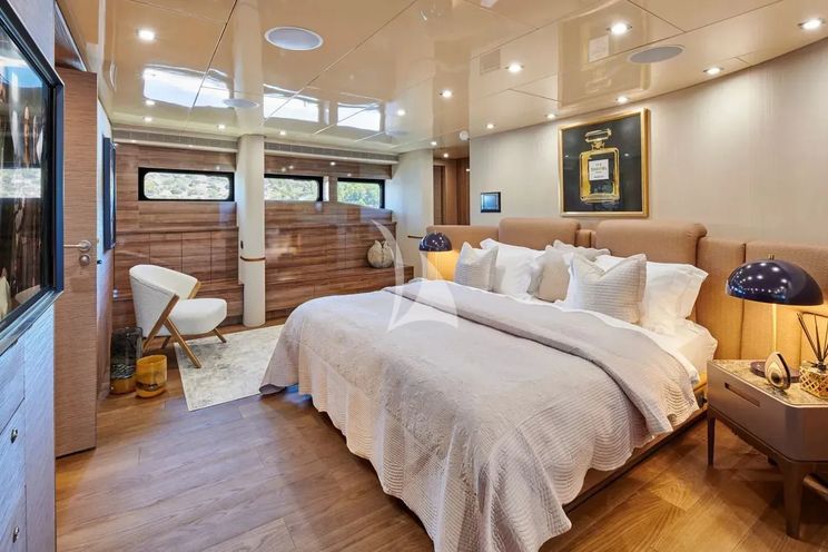 Charter Yacht PROMETHEUS I - Heesen 45m - 5 Cabins - Athens - Mykonos - Paros - Cyclades - Greece