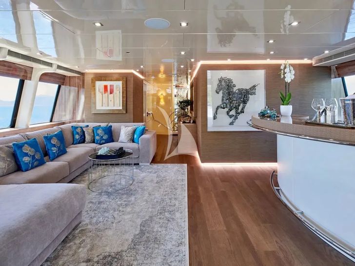 PROMETHEUS I Heesen 45m sky lounge PROMETHEUS I Heesen 45m sky lounge