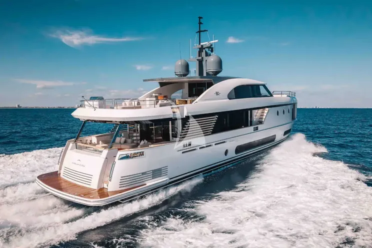 Charter Yacht PROPOSITION - Azimut Magellano 30m - 5 Cabins - Rhode Island - Nantucket - Martha`s Vineyard - New England - USA