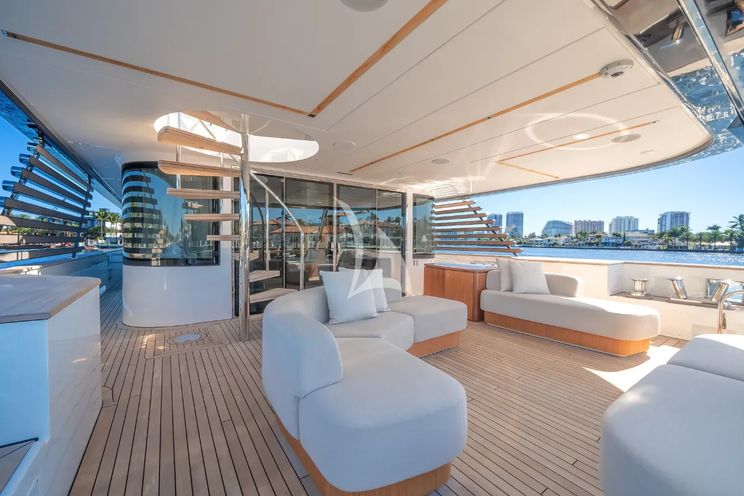 Charter Yacht PROPOSITION - Azimut Magellano 30m - 5 Cabins - Rhode Island - Nantucket - Martha`s Vineyard - New England - USA