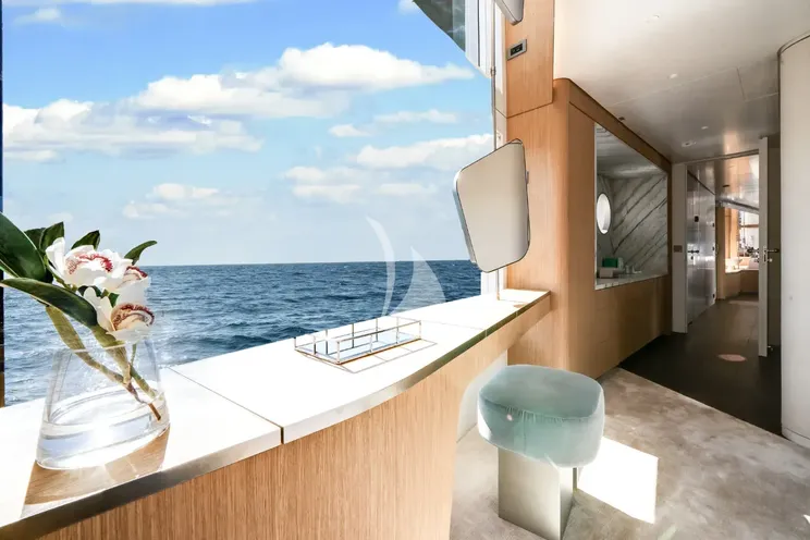 Charter Yacht PROPOSITION - Azimut Magellano 30m - 5 Cabins - Rhode Island - Nantucket - Martha`s Vineyard - New England - USA