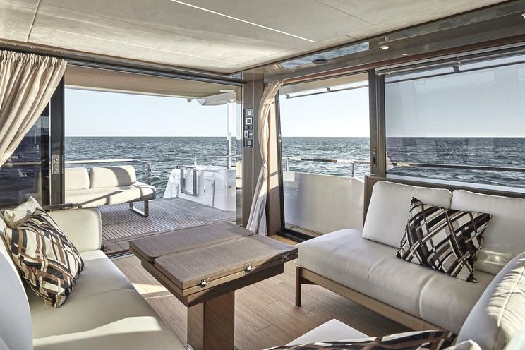 Charter Yacht Prestige X60 - Cannes Day Charter Yacht - Juan Les Pins - Cannes - Antibes