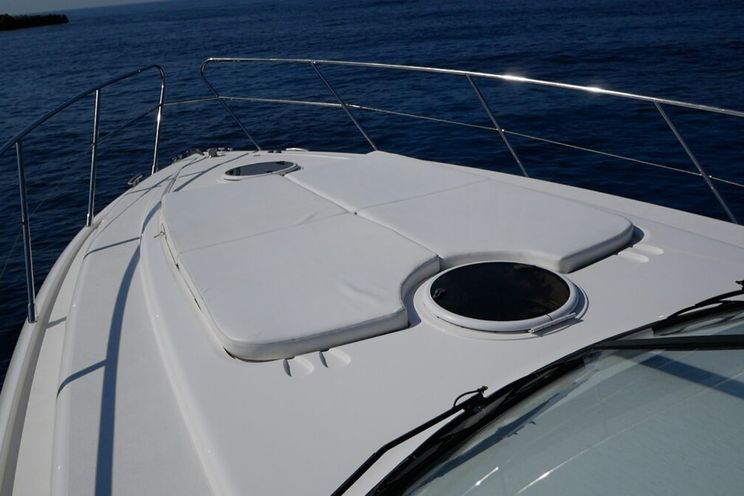 Charter Yacht Princess V48 - French Riviera Day Charter Yacht - Juan les Pins - Antibes - Cannes - St Tropez - Nice