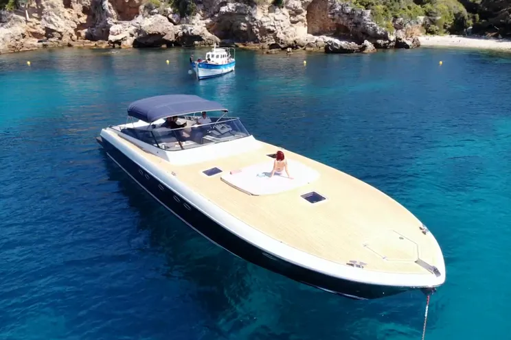 Charter Yacht Itama 55 - French Riviera Day Charter Yacht - Juan les Pins - Antibes - Cannes - St Tropez - Nice