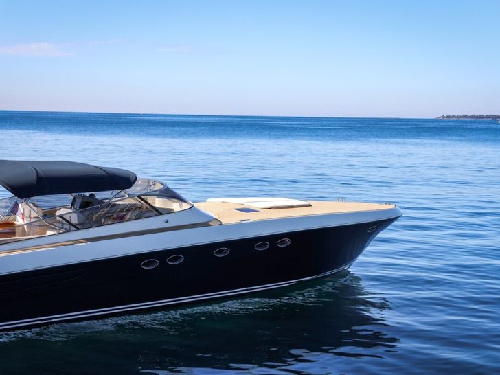 Itama 55 - bow Itama 55 - bow