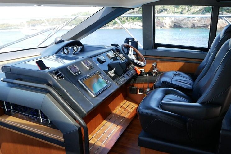 Charter Yacht Princess V62S - French Riviera Day Charter Yacht - Juan les Pins - Cannes - St Tropez - Nice - Antibes