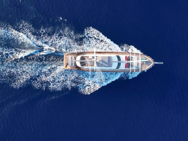 QUEEN OF MAKRI Custom Sailing Yacht 40m - top shot cruising QUEEN OF MAKRI Custom Sailing Yacht 40m - top shot cruising
